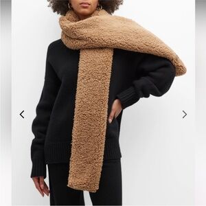 UGG OVERSIZED SHERPA SCARF